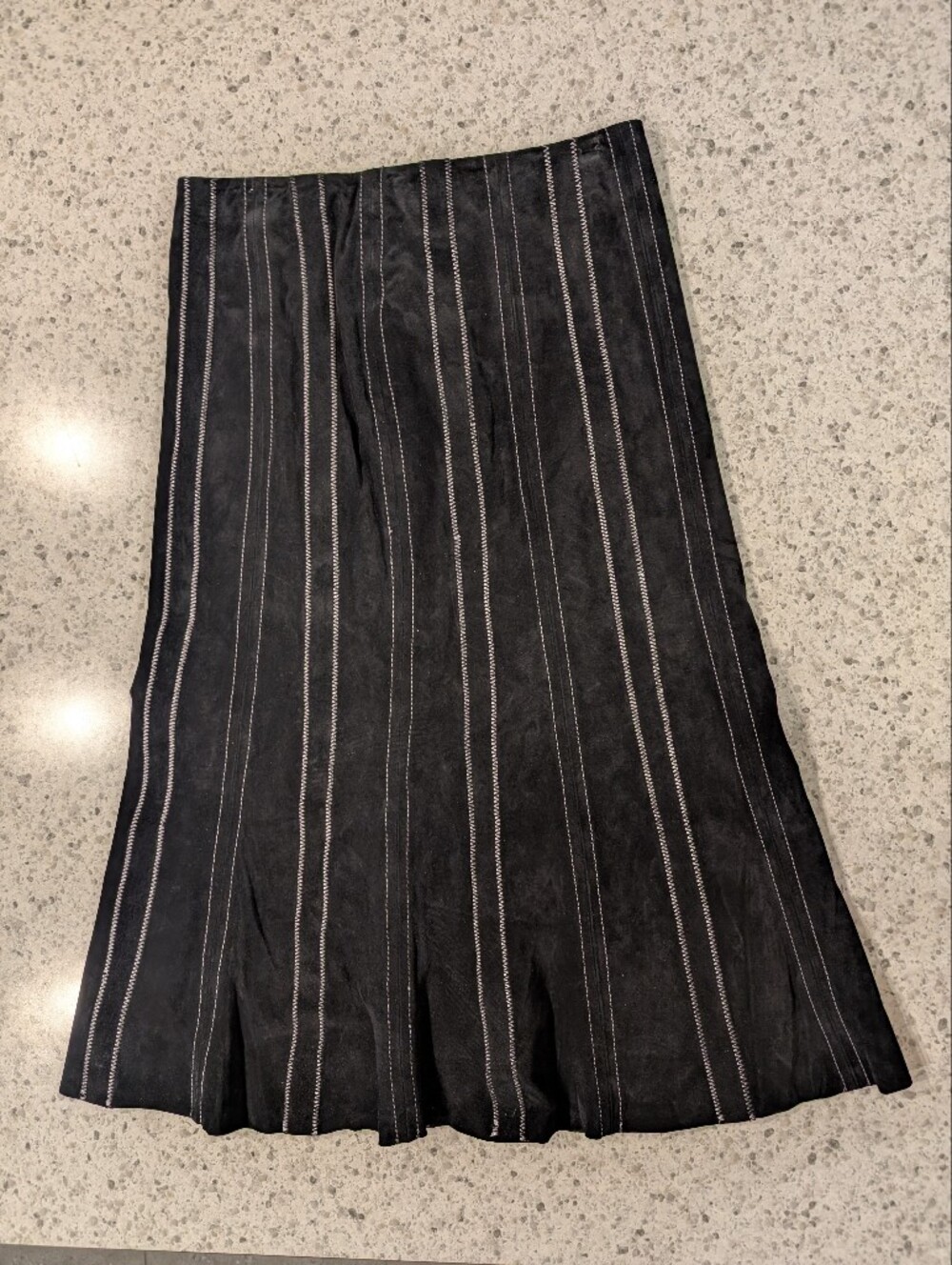 Vintage Danier 90's Suede Skirt Genuine Leather Black High Waist Midi Pinstripes - Picture 16 of 16